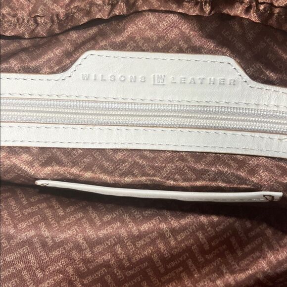Wilsons Leather Cream Shoulder Bag - Picture 9 of 16